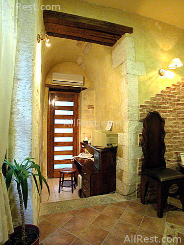 Neli Studios Hotel 3